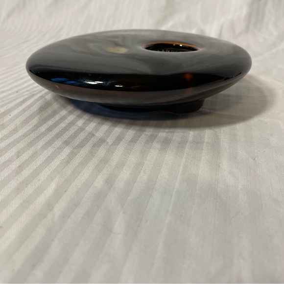 Georgetown pottery’s Black Ikebana Ceramic Flower Holder with attached frog - Picture 7 of 7